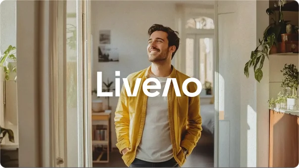 Corporate Design und Logo der digitalen Immobilienverwaltung Liveno auf architektonischem Hintergrund